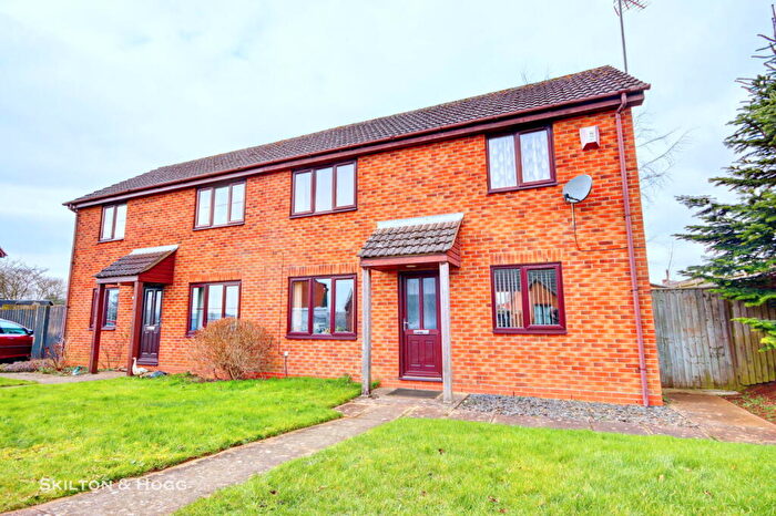 2 Bedroom Semi-Detached House For Sale In Curgenven Close, Byfield, Northamptonshire, NN11