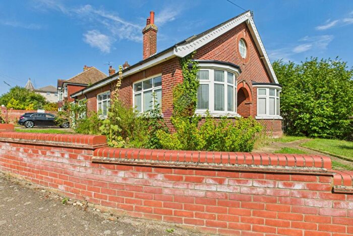 4 Bedroom Detached House For Sale In Inglis Road, Lexden. Colchester, CO3