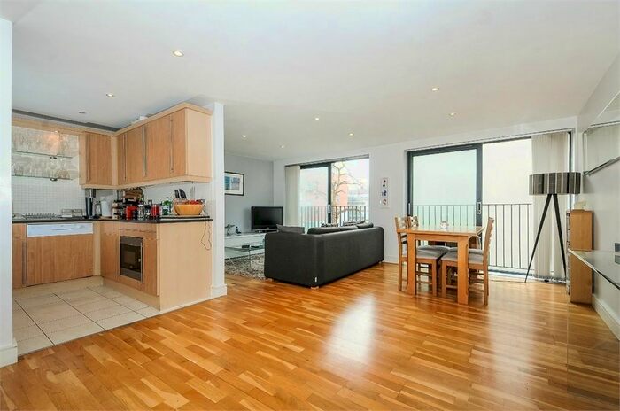 1 Bedroom Flat To Rent In Printworks Apartments, Long Lane, London Bridge SE1