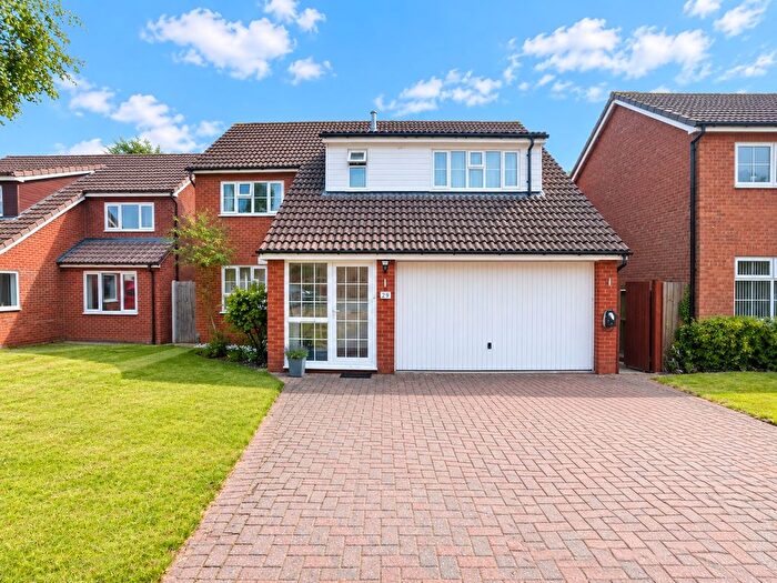 4 Bedroom Detached House To Rent In Barnfield Drive, Solihull, West Midlands, B92