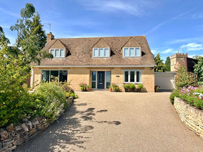 4 Bedroom Detached House For Sale In Bredons Norton, Tewkesbury, GL20