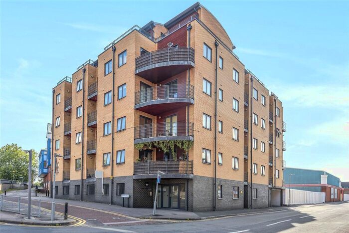 1 Bedroom Flat To Rent In The Chatham, Thorn Walk, Reading, Berkshire, RG1