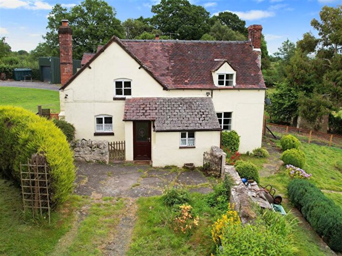 2 Bedroom Cottage For Sale In The Green Crumps Brook, Hopton Wafers, Kidderminster, DY14