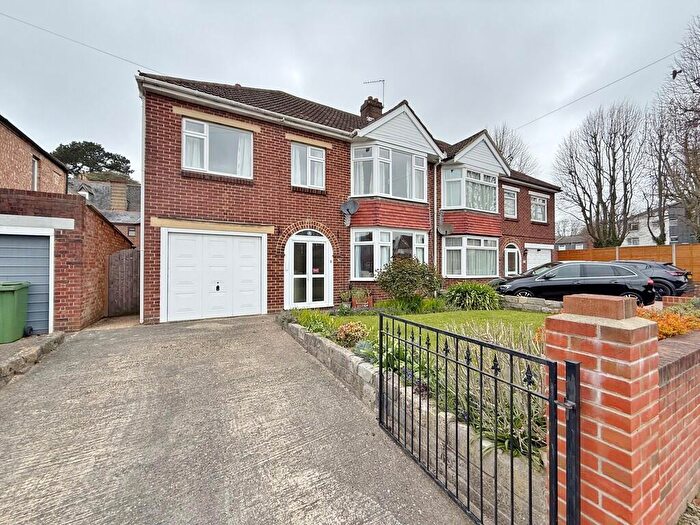 4 Bedroom Semi Detached House For Sale In Salisbury Road, Cosham, PO6