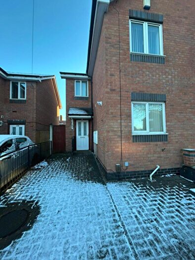 2 Bedroom House To Rent In Neptune Street, Tipton, DY4