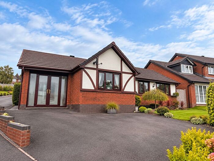 2 Bedroom Bungalow For Sale In Clockhouse Avenue, Burnley, BB10
