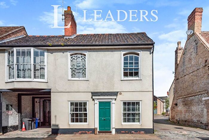 1 Bedroom Flat To Rent In Mill Street Mews, Mill Street, IP28