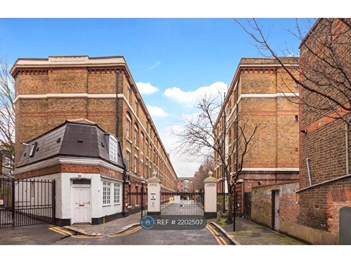 1 Bedroom Maisonette To Rent In Gibson Gardens, London, N16