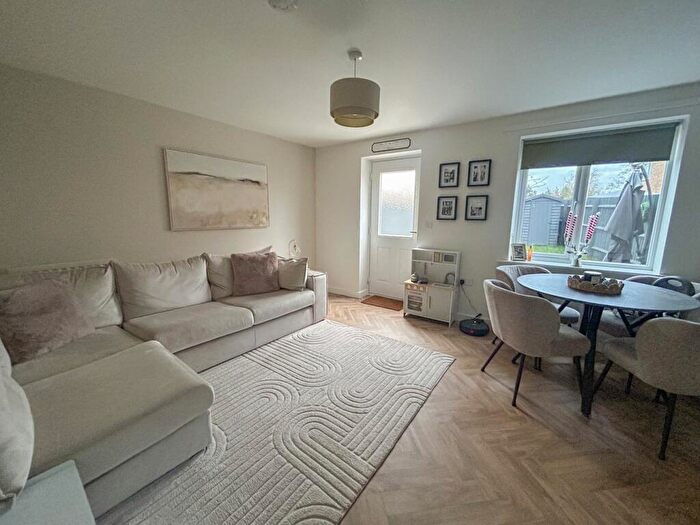 2 Bedroom Semi-Detached House For Sale In Roe Deer Meadow, Langford, Biggleswade, SG18 - Photo 5