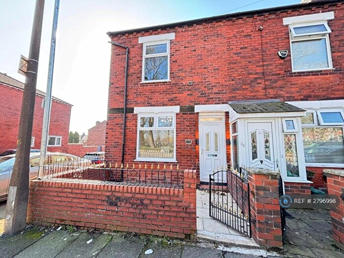 2 Bedroom Semi Detached House To Rent In Westminster St, Manchester, M27