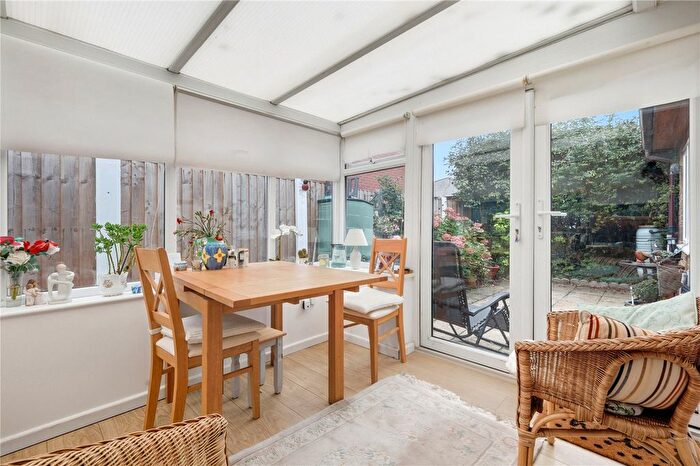2 Bedroom Bungalow For Sale In Allington Court, Outwood Common Road, Billericay, Essex, CM11