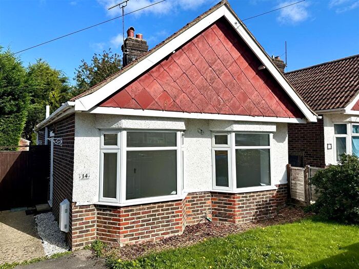 2 Bedroom Bungalow To Rent In Onibury Road, Southampton, SO18