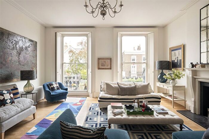 2 Bedroom Flat For Sale In Kensington Park Road, London, W11