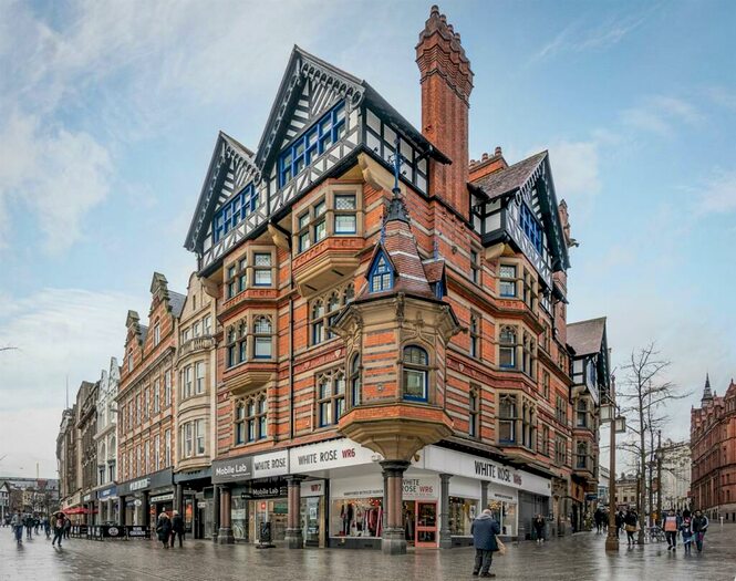 2 Bedroom Apartment To Rent In Queens Chambers, King Street, NG1