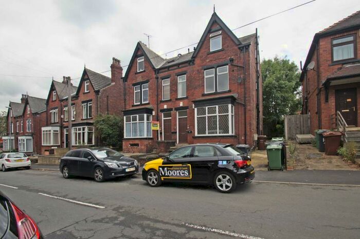 1 Bedroom Flat To Rent In Kirkstall Avenue, Kirkstall, Leeds, LS5