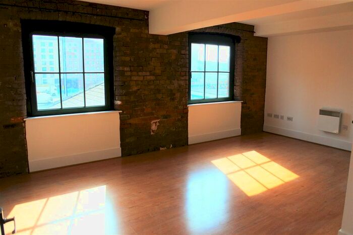 2 Bedroom Flat To Rent In Cambridge Street, Manchester, M1