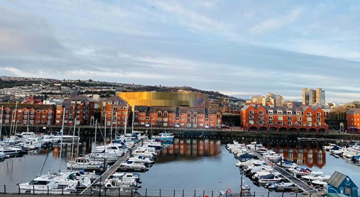 1 Bedroom Flat For Sale In Abbotsford House, Marina, Swansea, SA1