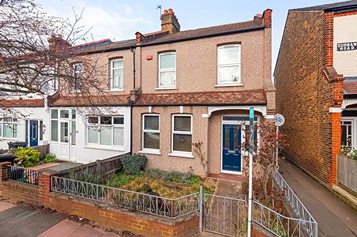 3 Bedroom End Terrace House For Sale In Durban Road, Beckenham, Kent, BR3