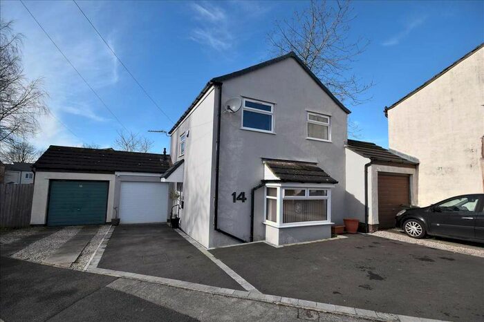 4 Bedroom Detached House To Rent In Millbrook Close, Wheelton, Chorley, PR6