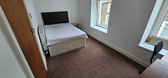 House To Rent In King Street, Pontypridd, CF37