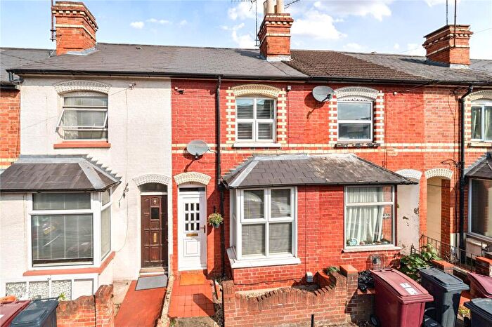 2 Bedroom Terraced House For Sale In Clarendon Road, Earley, Reading, RG6