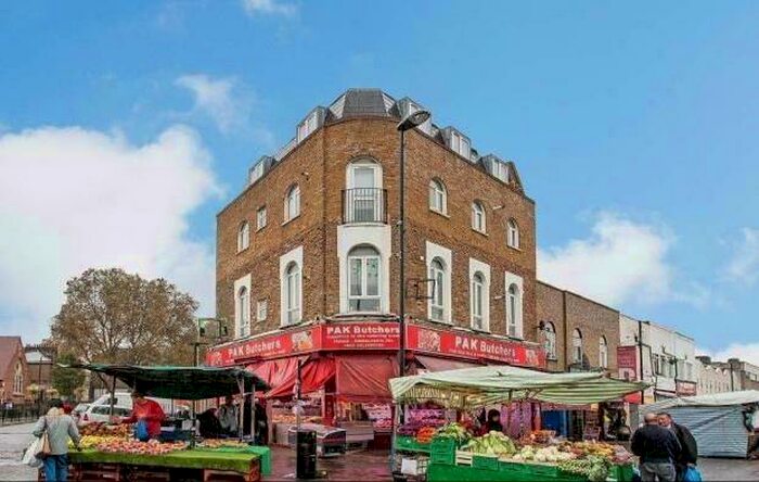 1 Bedroom Apartment To Rent In Ridley Road, London, E8
