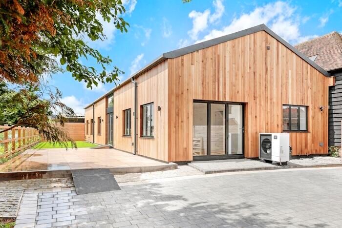 4 Bedroom Barn Conversion For Sale In Dunmow Road, Fyfield, CM5