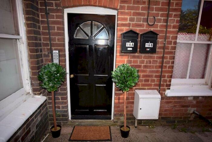 1 Bedroom Flat To Rent In Elmton Road, Creswell, Worksop, S80