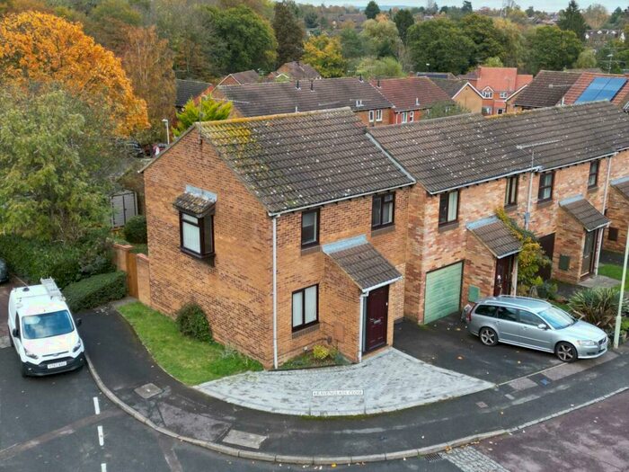 3 Bedroom End Of Terrace House To Rent In Ravenglass Close, Lower Earley, RG6