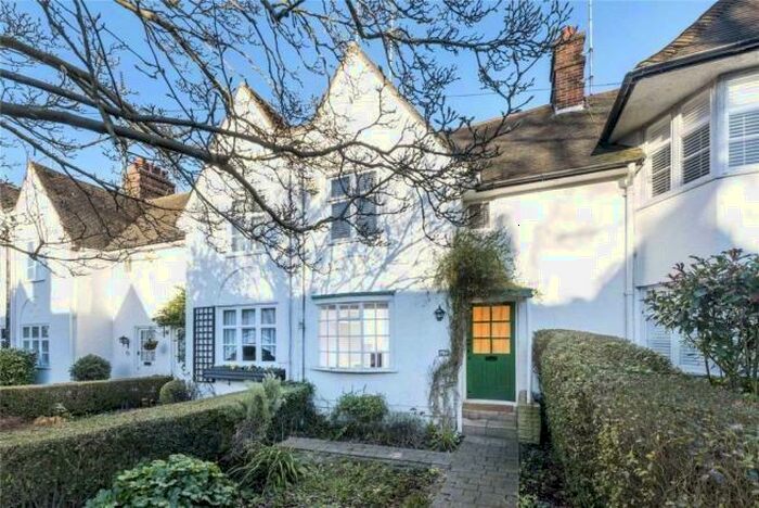 3 Bedroom Cottage To Rent In Wordsworth Walk, Hampstead Garden Suburb, NW11