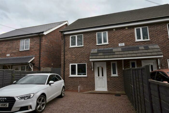 3 Bedroom Semi-Detached House To Rent In Firs Lane, Bromyard, HR7
