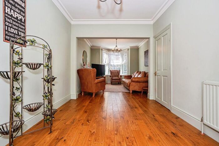 3 Bedroom Terraced House For Sale In Cross Lane East, Gravesend, Kent, DA12