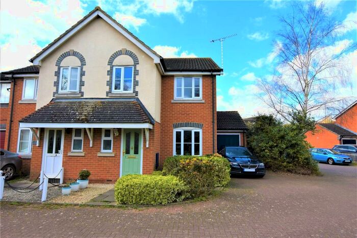 3 Bedroom Semi-Detached House To Rent In Grange Beck, Didcot, OX11