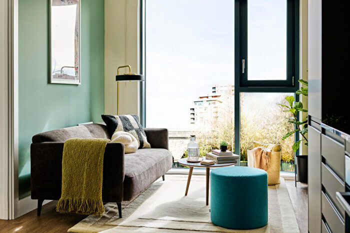 Apartment To Rent In Uncle Leeds, Whitehall, Leeds, LS1