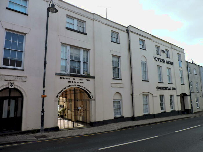 2 Bedroom Flat To Rent In Market Street, Narberth, SA67