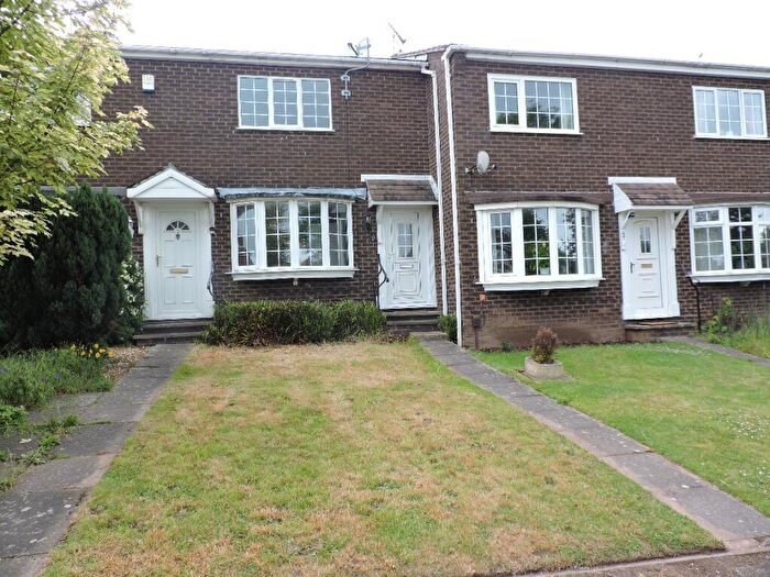 2 Bedroom Town House To Rent In Charnwood Lane, Arnold, NG5