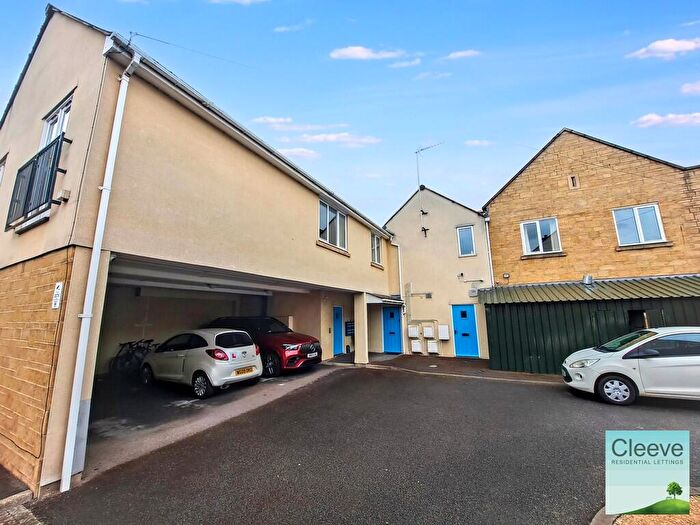 2 Bedroom Flat To Rent In Church Road, GL52