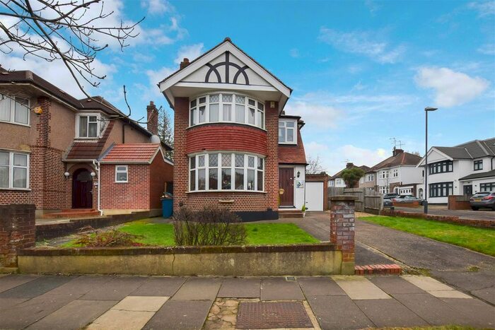 3 Bedroom Detached House To Rent In Suffolk Road, North Harrow, Harrow HA2