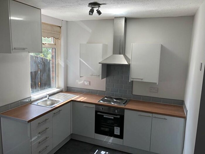 3 Bedroom House To Rent In St Edwards Avenue, Barnsley, S70