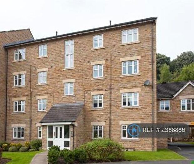 2 Bedroom Flat To Rent In Silk Mill Chase, Ripponden, HX6