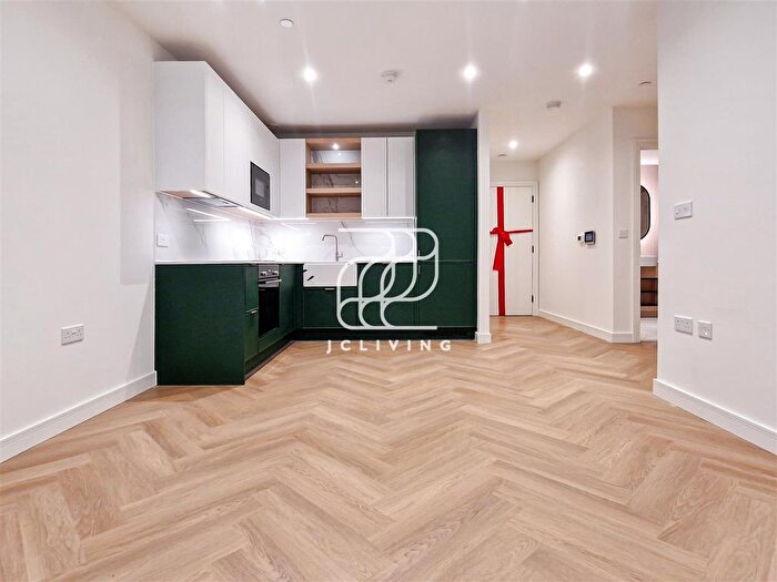 1 Bedroom Flat To Rent In Bower House, London, NW9