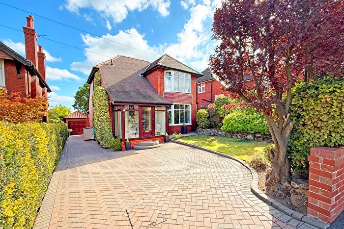 3 Bedroom Detached House For Sale In Woodlands Road, Harrogate, HG2