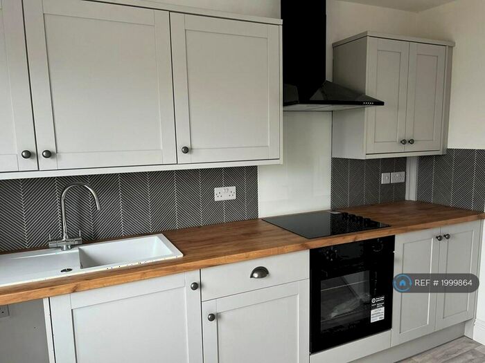 2 Bedroom Flat To Rent In Whittington Street, Plymouth, PL3