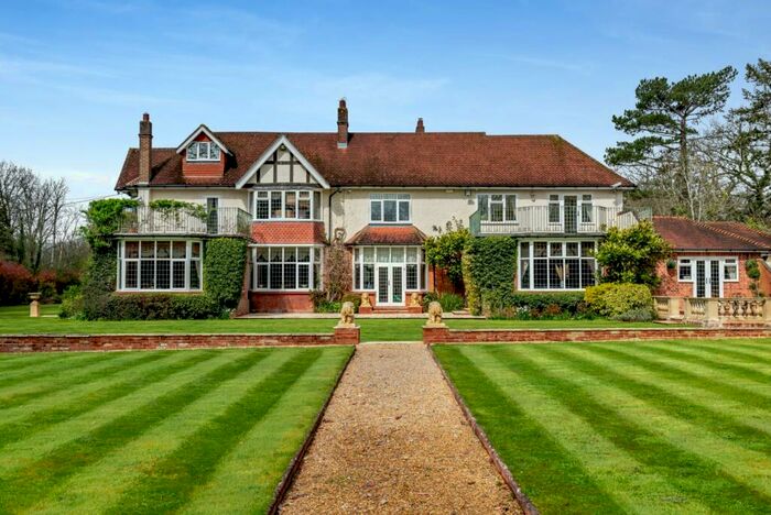 5 Bedroom Detached House For Sale In Hayes Lane, Slinfold, Horsham, West Sussex, RH13