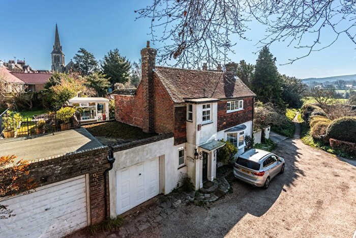 3 Bedroom Link Detached House For Sale In Policemans Lane, Hurstpierpoint, BN6
