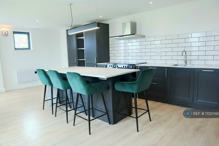 3 Bedroom Penthouse To Rent In Collier Street, Manchester, M3