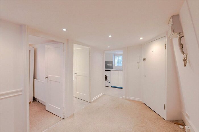 1 Bedroom Flat To Rent In Pollen Street, London, W1S