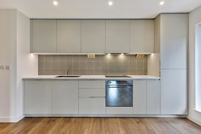 2 Bedroom Apartment To Rent In Bower House, Hendon, London, NW9
