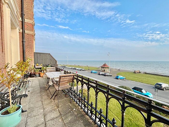 2 Bedroom Maisonette For Sale In Knole Road, Bexhill-On-Sea, TN40