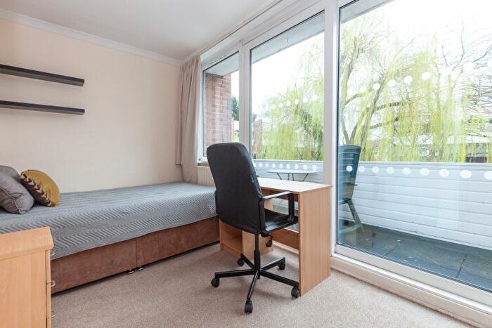 1 Bedroom House To Rent In Horwood Close, Headington, OX3